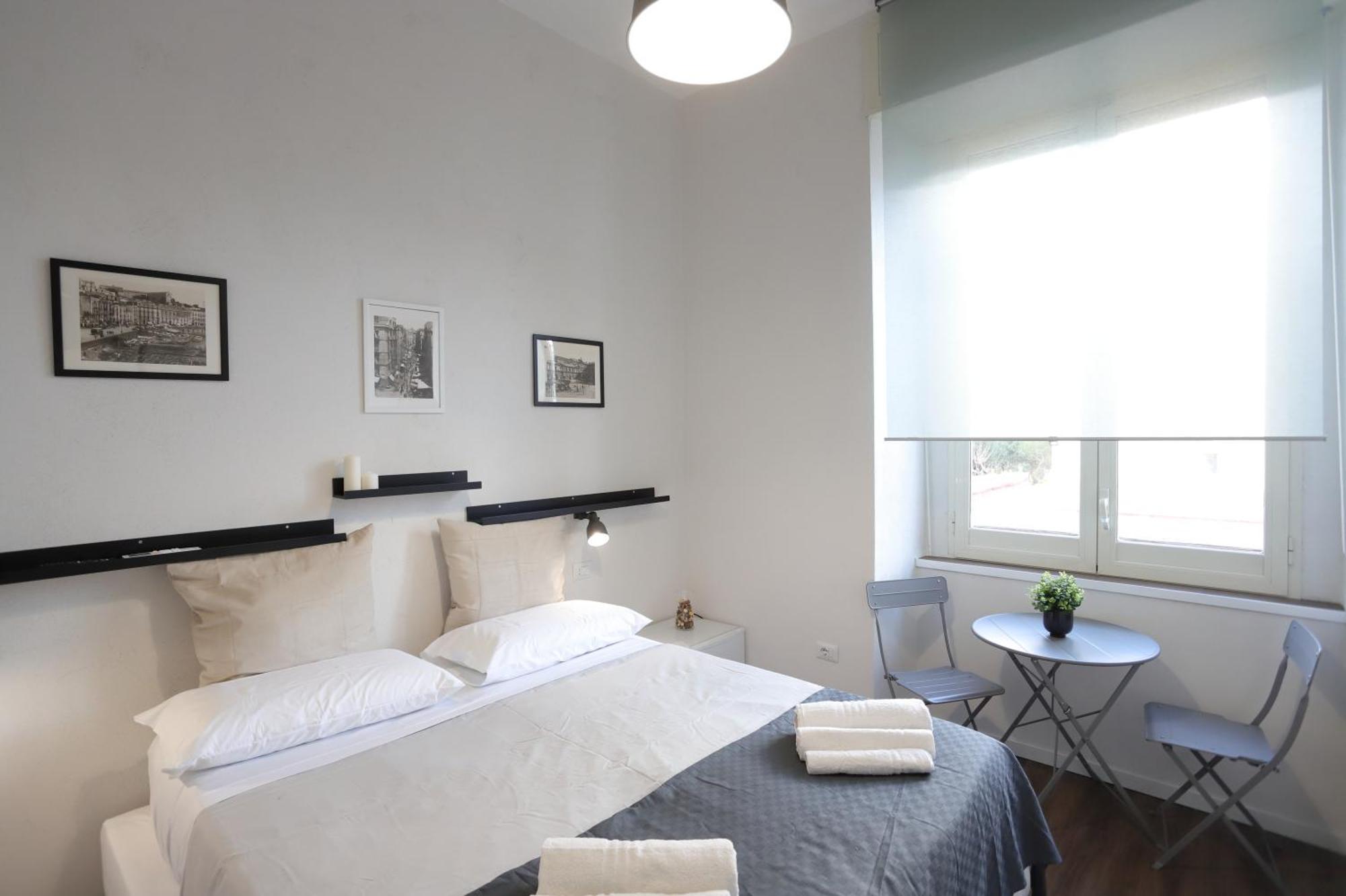 Tammurriata Nera Bedroom Наполи Екстериор снимка