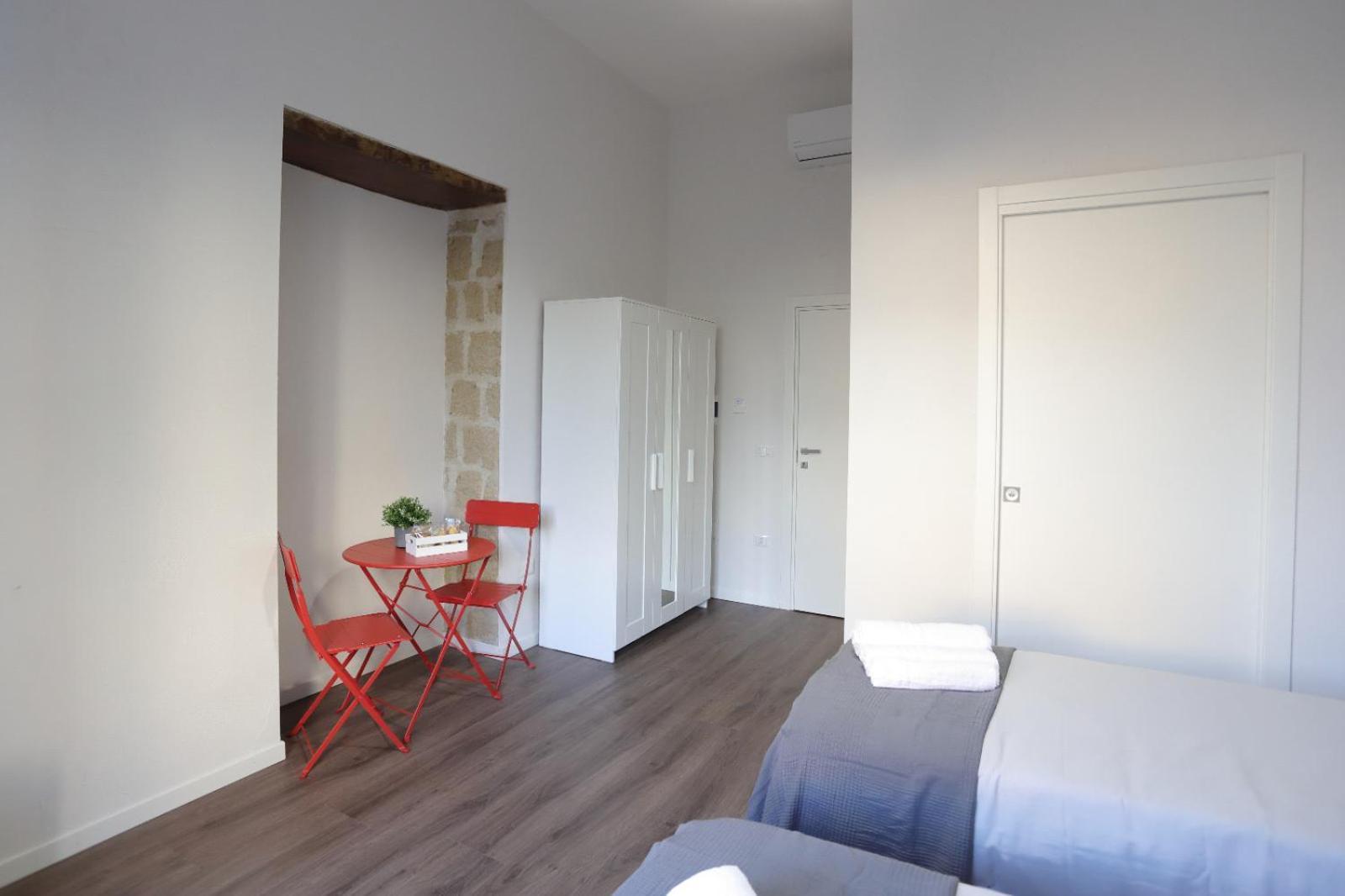Tammurriata Nera Bedroom Наполи Екстериор снимка